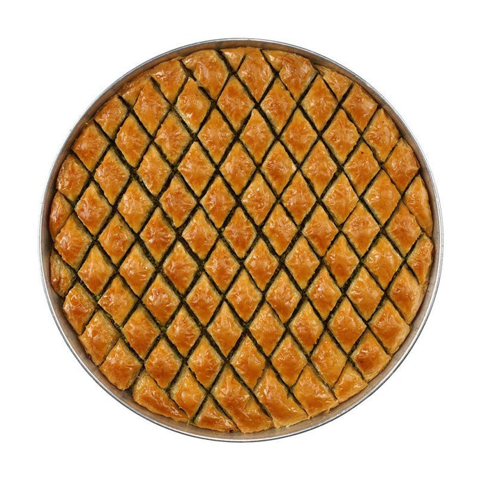//www.kuryemis.com/cdn/shop/files/antep-fistikli-kuru-baklava-22_684x752.jpg?v=1698131584
