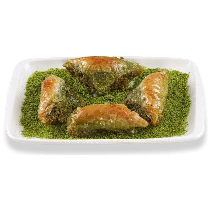 //www.kuryemis.com/cdn/shop/files/antep-fistikli-sobiyet-27_684x752.jpg?v=1698131608