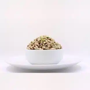beyaz-ic-kus-boku-fistik