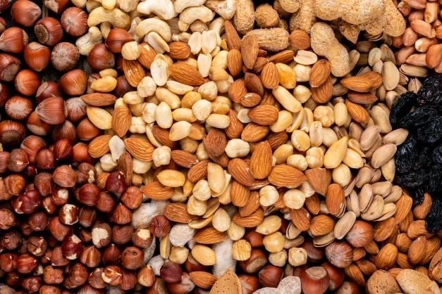 Kuruyemiş Çeşitleri